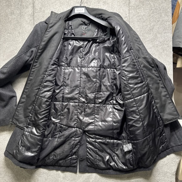 Tech by Tumi Men's Jacket Large Gray Wool Blend Insulated Full Zip Coat - Picture 7 of 14